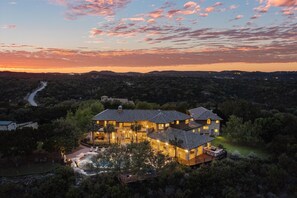 Exterior - Lakeside Estate · Sleeps 20 · Infinity Pool & Boat Slip · 180' View (Lake Travis)