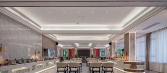 Yichang Xiazhou Yiling Hotel (Jiefang Road Pedestrian Street, Yanjiang Avenue)