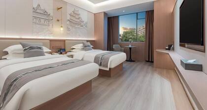 Yichang Xiazhou Yiling Hotel (Jiefang Road Pedestrian Street, Yanjiang Avenue)