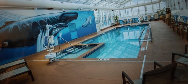 Indoor pool, outdoor pool