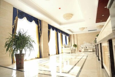 Ruju Business Hotel