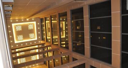 Qingtian Boutique Hotel (Zhaotong Fengxia Road)