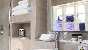 Ducha, cabezal de ducha tipo lluvia, artículos de tocador gratuitos