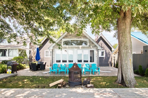 Lake Sawiak Waterfront Haven