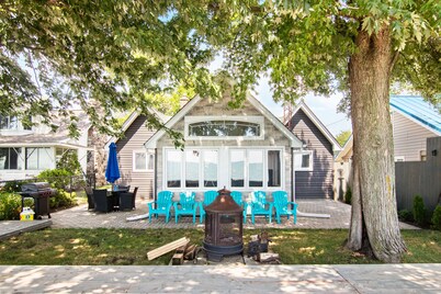 Lake Sawiak Waterfront Haven