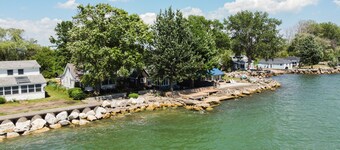 Lake Sawiak Waterfront Haven