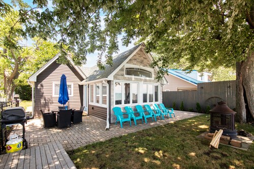 Lake Sawiak Waterfront Haven