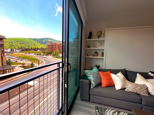 Studio Suite, Multiple Beds, Hot Tub | View from room