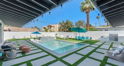 Poolside at Panorama