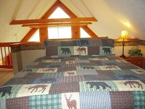 3 bedrooms, desk, iron/ironing board, travel cot