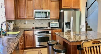 Sequoia Serenity: Charming 6/Br - fits 14