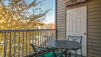 Condo, Multiple Beds, Balcony | Balcony