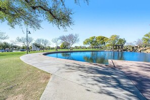 Outdoor pool - NEW! Cozy desert getaway with private backyard and seasonal pool! (New River)