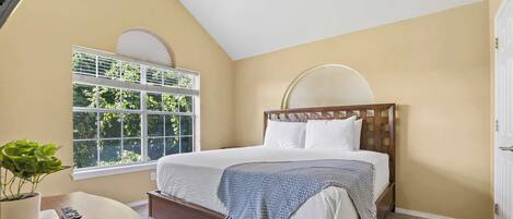 Condo, Multiple Beds, Balcony, Golf View (Spring Creek Escape) | 2 bedrooms, individually decorated, individually furnished, free WiFi