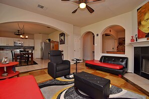 House, Multiple Beds, Kitchen | Living room | TV - Timeless Treasure (Austin)