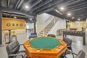 Spielezimmer