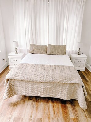 6 Schlafzimmer, Bügeleisen/Bügelbrett, WLAN, Bettwäsche