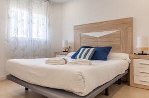 2 Schlafzimmer, Bügeleisen/Bügelbrett, WLAN, Bettwäsche