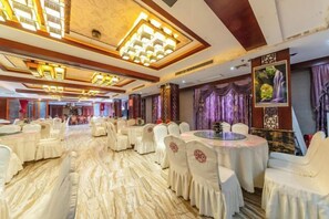 Phòng đại tiệc