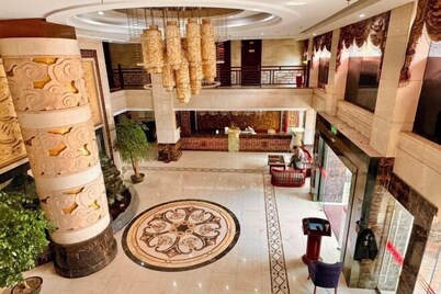 Yongshun Minzu Hotel