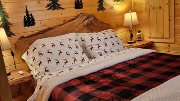 1 bedroom, desk, free WiFi, bed sheets