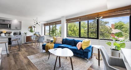 The View on Clinch (0.5 mi Neyland, 0.3 mi UTK)