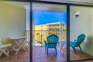 Apartment, 2 Einzelbetten (Beach Palms 413 Beautiful Beachfront ) | Balkon