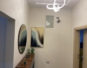 Interior - S & S Tonmoj Aparthotel (Lekki)