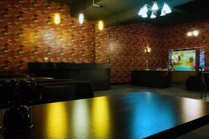 Bar (en la propiedad)