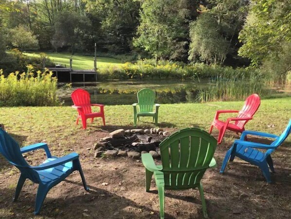 Property grounds - EVL 2 BR Cozy APT w/ Retro Cabin feel on 7 acres (Ellicottville)