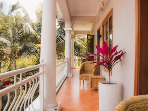 The Adventure Rooms | Terrace/patio