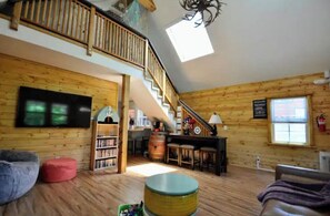 Téléviseur connecté, foyer