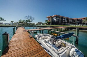 Guests can enjoy waterfront views from the pier, with a motorboat available for use.