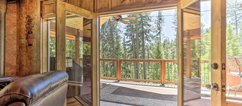 Updated Garden Valley Home w/ Fire Pit & Game Room