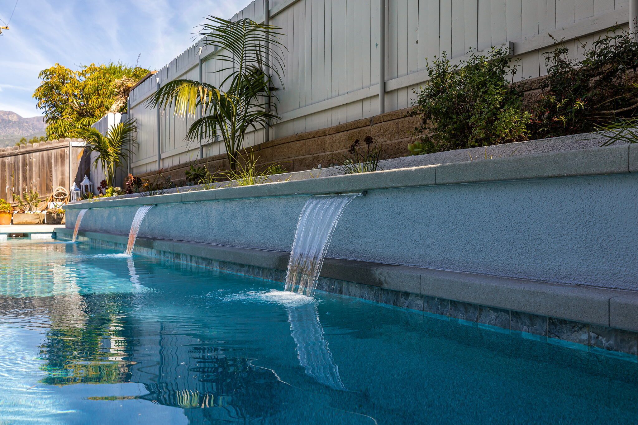 One Story Pool Home near Carpinteria Beach !