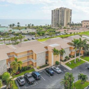 Exterior - Ocean village peekaboo view (Fort Pierce)