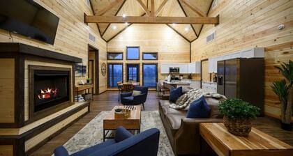 Riverfront/HeatedPool/Arcade/Kayak/Tube