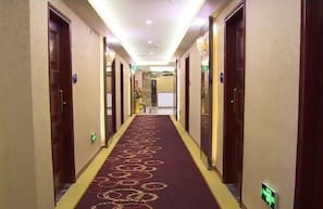 Interior - Chayun Hotel (Dabu)