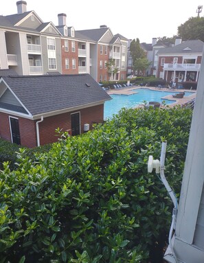 Piscina all'aperto, una piscina riscaldata