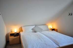 Unclassified image, 2 of 17, button