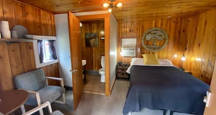 Horse Creek - Tiny Cabin 8