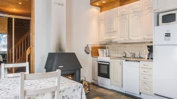 Réfrigérateur, micro-ondes, lave-vaisselle