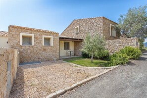 Exterior - Casa Alba sea view with pool (Tertenia)