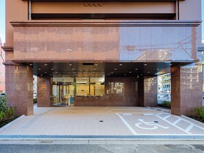 Majoituspaikan sisäänkäynti