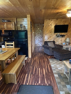 Interior - Direct ATV 2-Bdrm cabin. Near Back Lake & near snowmobile trailhead (Pittsburg)
