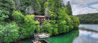 The Blue Canoe | Cozy Lakefront Getaway in Blue Ridge | Rustic and Elegant