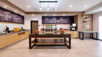 Free daily buffet breakfast