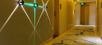 Wuyi E-Sports Hotel