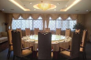 Restaurant - Longfengxiang Hotel (Dongying)
