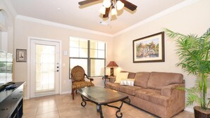 Unclassified image, 3 of 22, button - Condo Bella (Davenport)